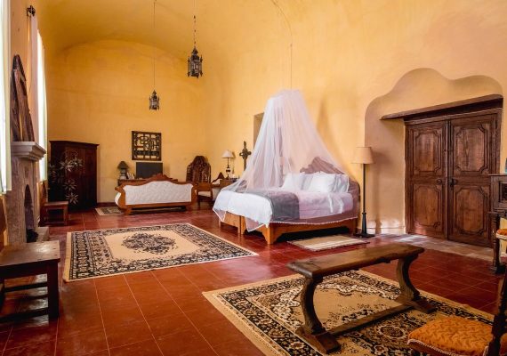 Capilla Master Suite